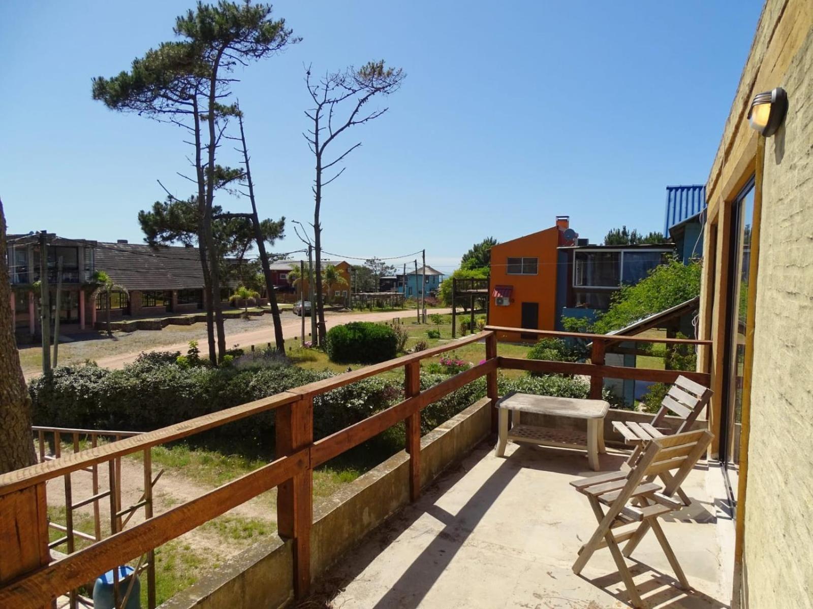 Casa Amarilla Con Jacuzzi Villa Punta Del Diablo Dış mekan fotoğraf