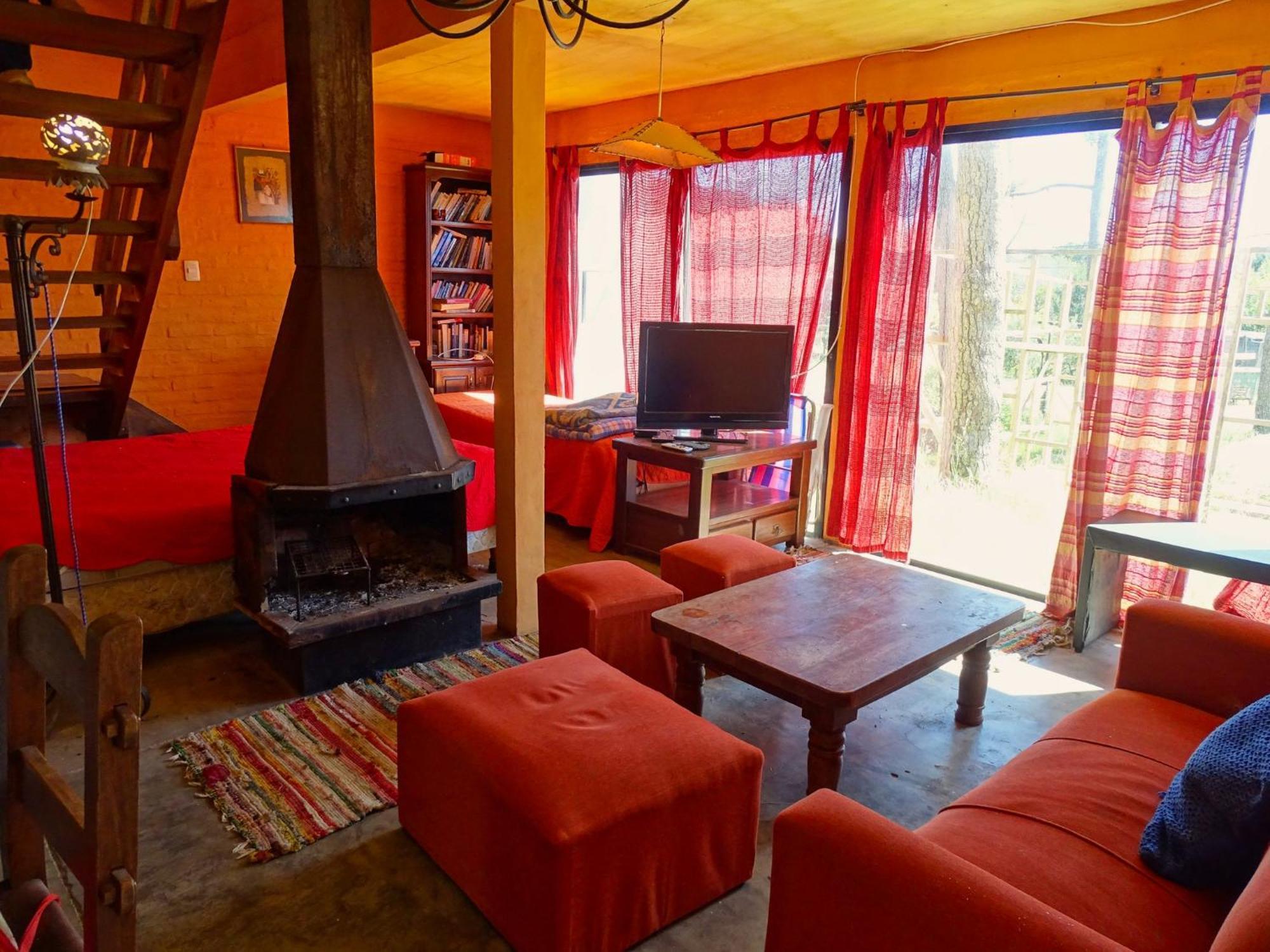 Casa Amarilla Con Jacuzzi Villa Punta Del Diablo Dış mekan fotoğraf