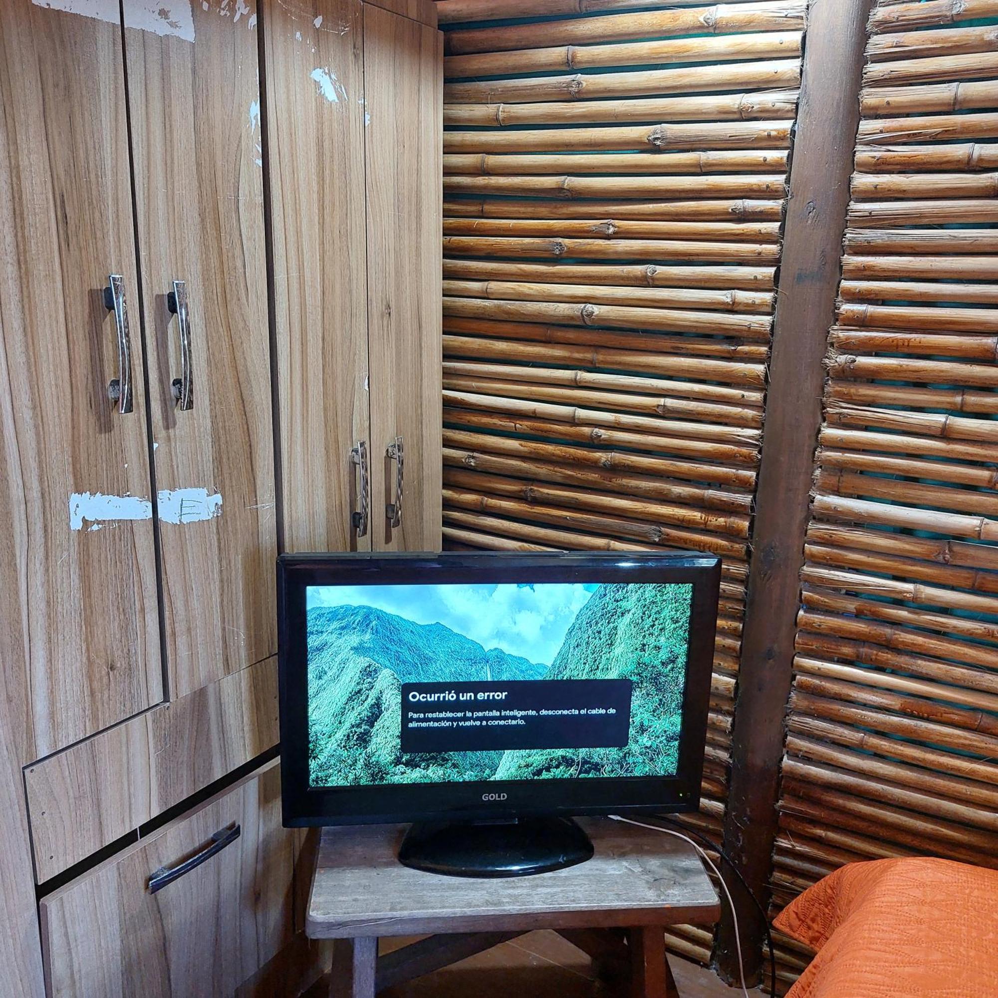 Casa Amarilla Con Jacuzzi Villa Punta Del Diablo Dış mekan fotoğraf