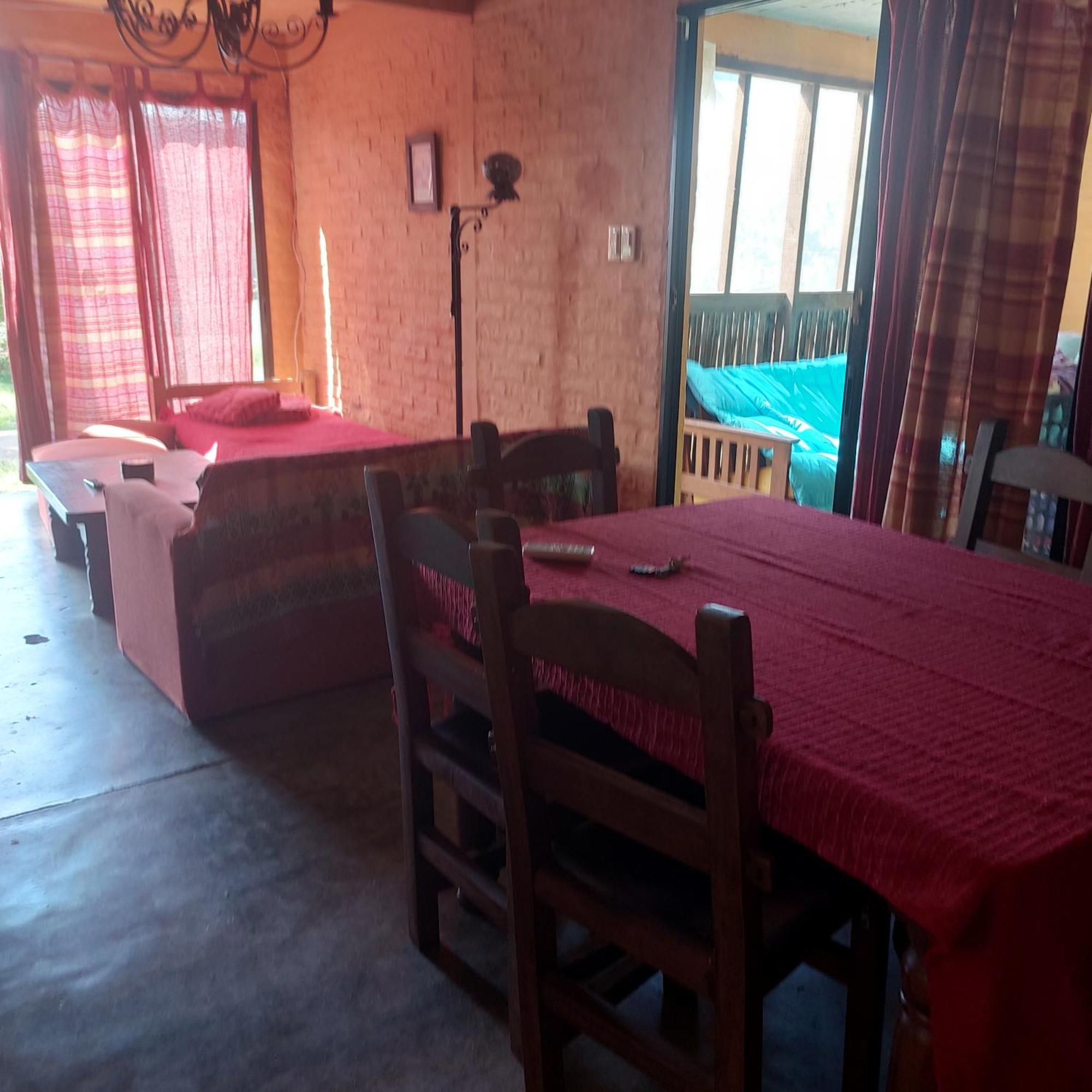 Casa Amarilla Con Jacuzzi Villa Punta Del Diablo Dış mekan fotoğraf